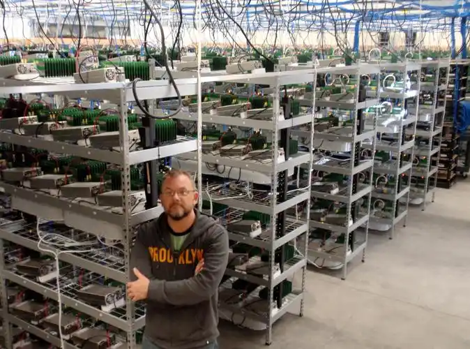 Green energy-powered mining farm adapting to Ethereum restrictions